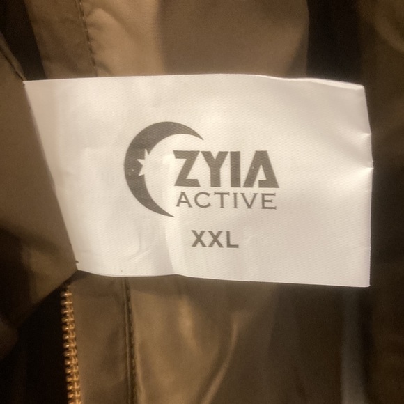 Cute Retro Look/Fleece Reversible Jacket! (Fits like L) - Picture 6 of 7